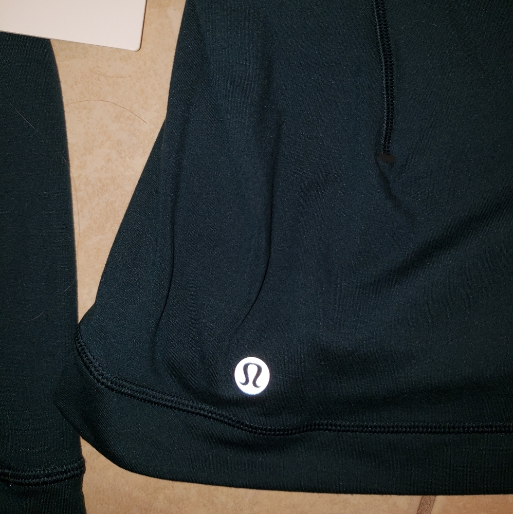 Lululemon Top - Picture 9 of 10